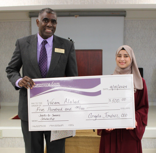 Scholarship winner Weam Alabed shocked by award but proud of her civic, academic accomplishments